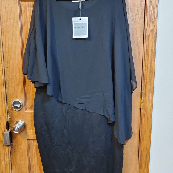 NWT Hanna Nikole Women's Black Formal Evening Dress Sleeveless Cape Size 20W - Picture 2 of 11